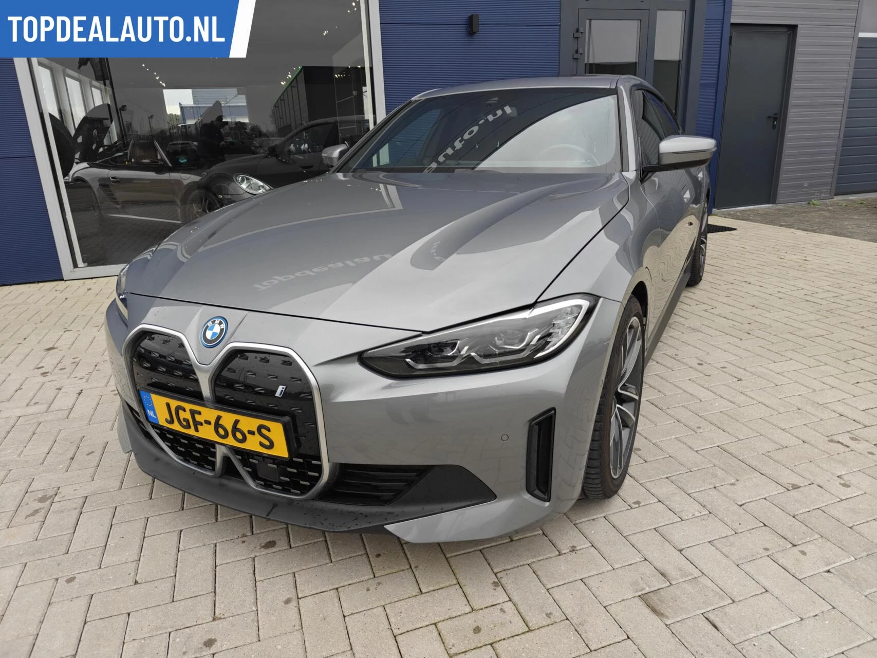 Hoofdafbeelding BMW i4