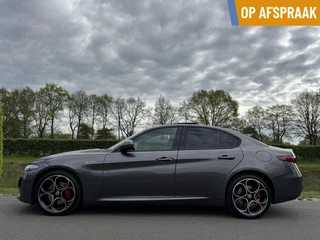 Alfa Romeo Giulia 2.0T RWD My21, Panodak, 19inch super vol!!