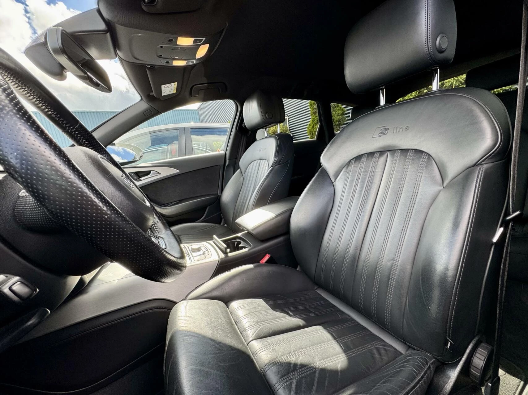Hoofdafbeelding Audi A6