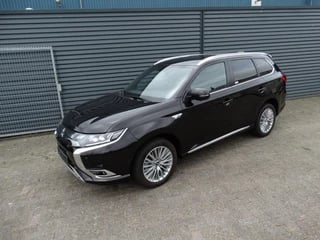 Hoofdafbeelding Mitsubishi Outlander Mitsubishi Outlander 2.4 PHEV Instyle/Spirit+