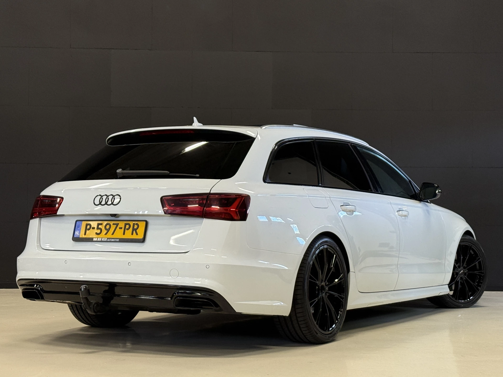 Hoofdafbeelding Audi A6