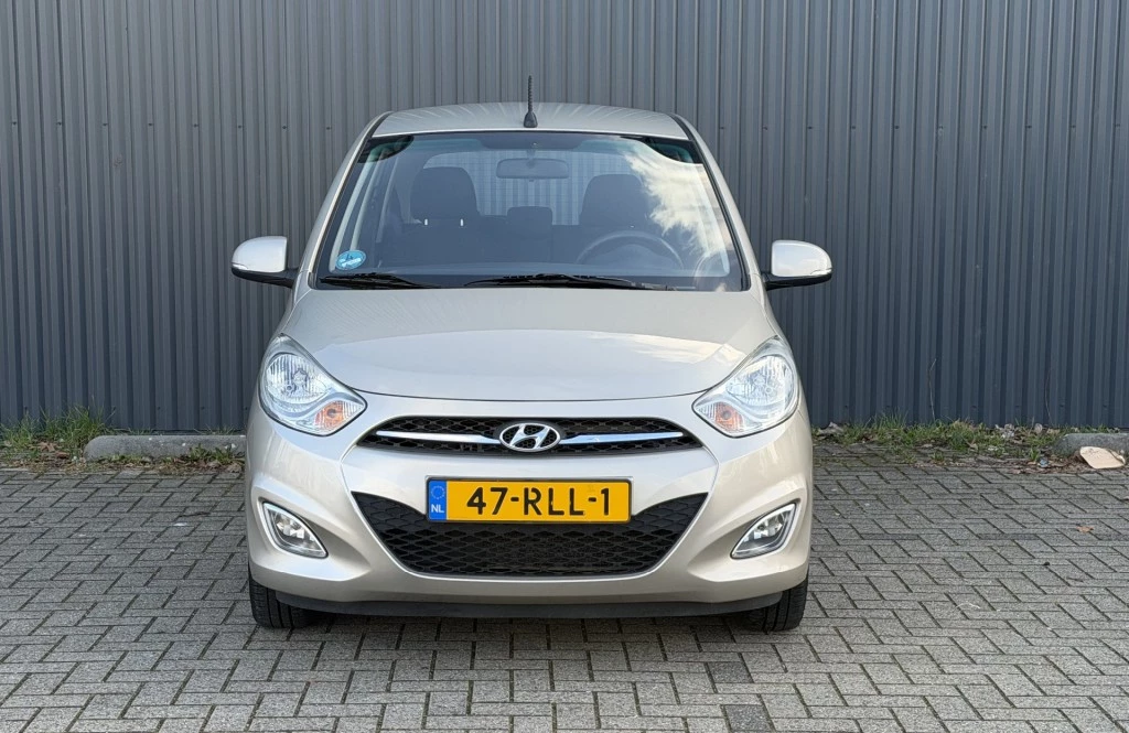 Hoofdafbeelding Hyundai i10