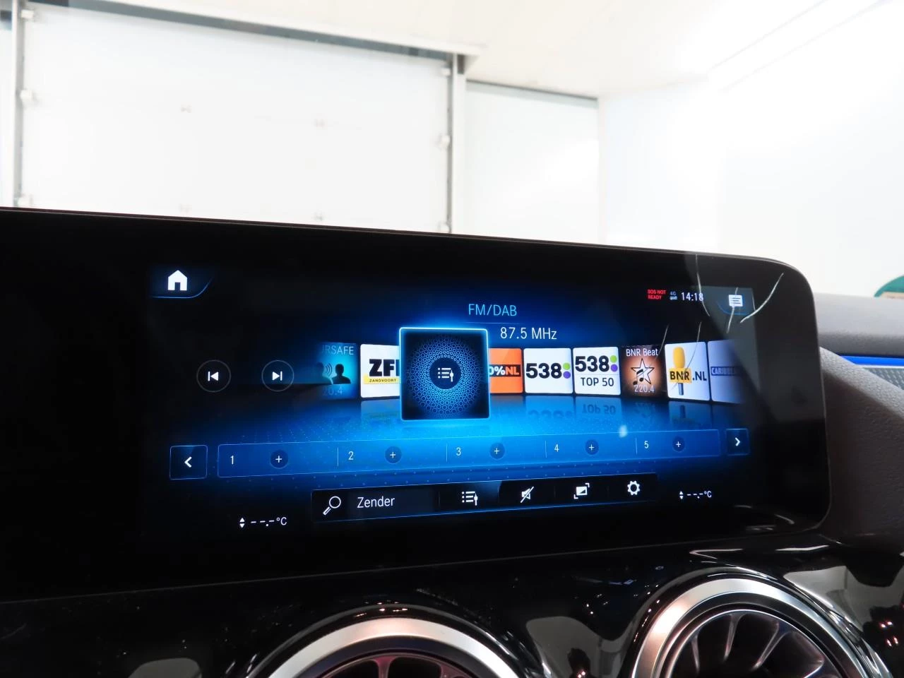 Hoofdafbeelding Mercedes-Benz EQA