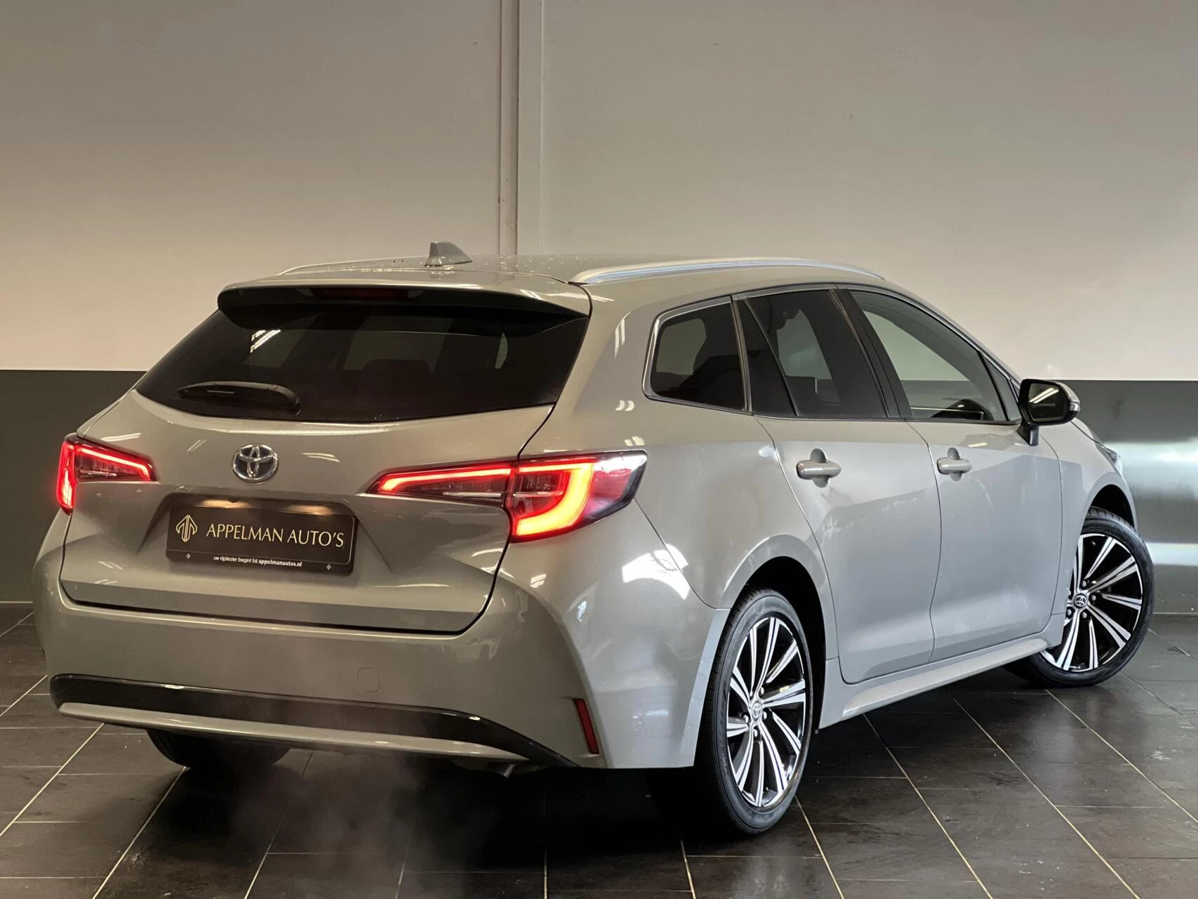 Hoofdafbeelding Toyota Corolla