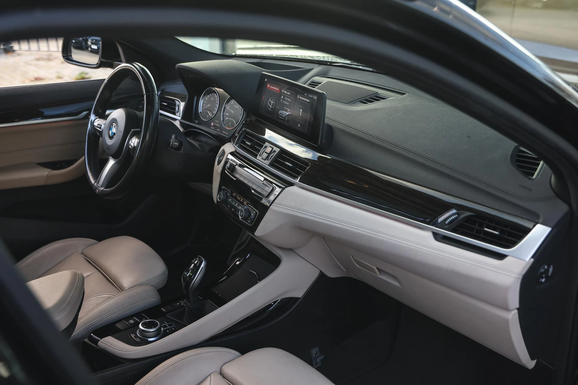 Hoofdafbeelding BMW X2