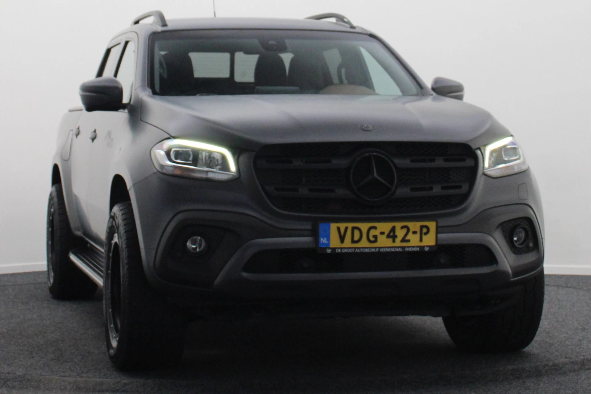 Hoofdafbeelding Mercedes-Benz X-Klasse