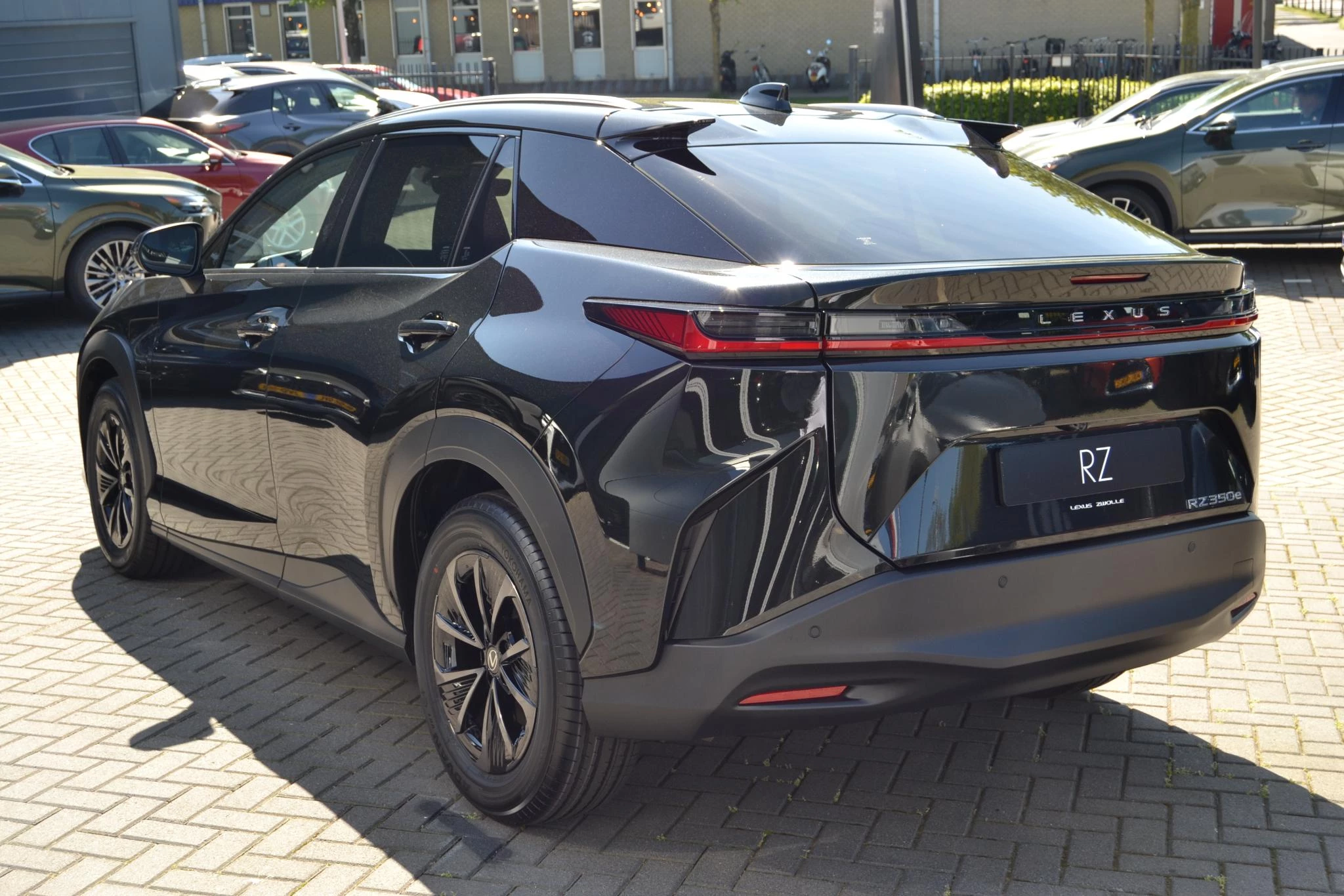 Hoofdafbeelding Lexus RZ