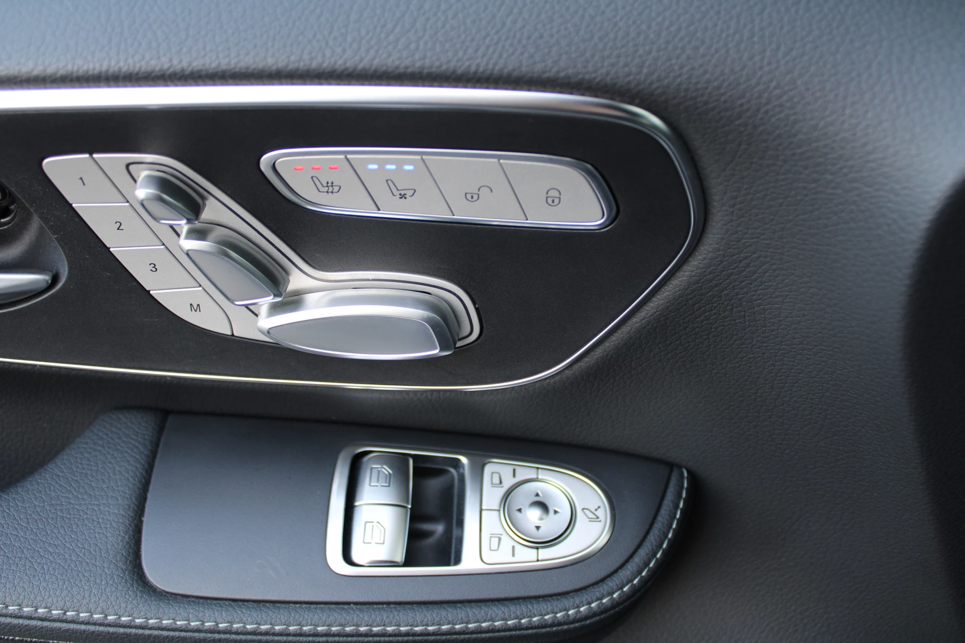 Hoofdafbeelding Mercedes-Benz EQV