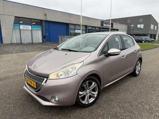 Peugeot 208 1.4 VTi Allure 1e Eig 5-DRS Cruise/Navi/Aux/BT