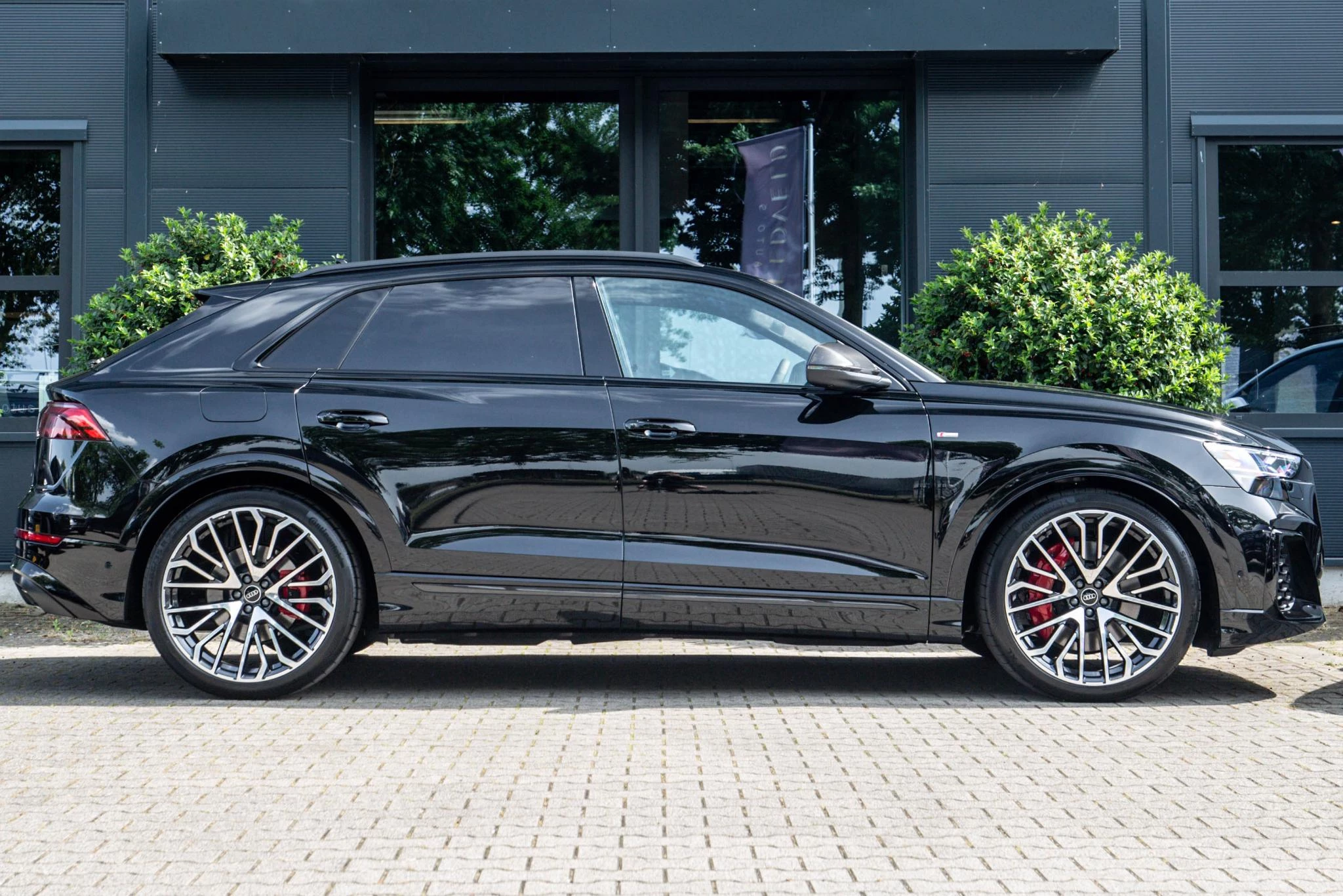 Hoofdafbeelding Audi Q8