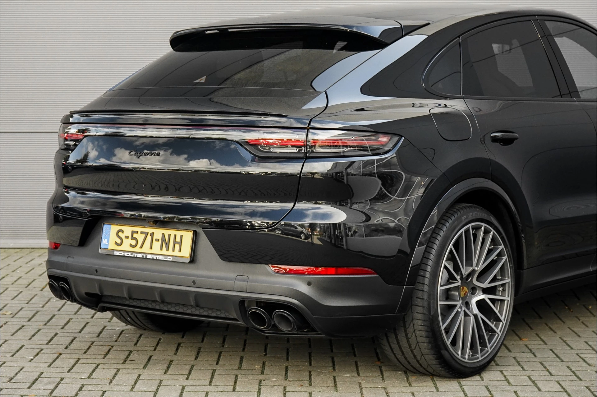 Hoofdafbeelding Porsche Cayenne