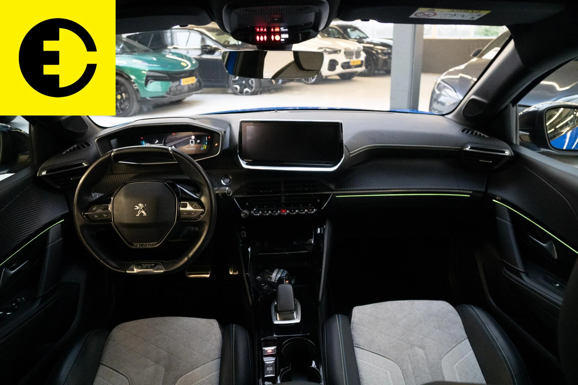 Hoofdafbeelding Peugeot e-208