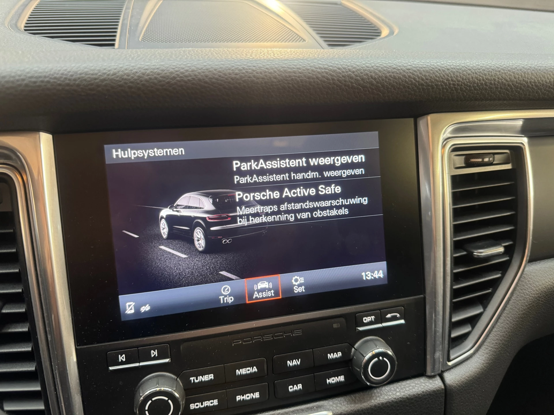 Hoofdafbeelding Porsche Macan