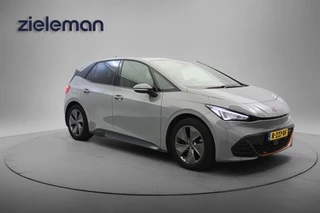 Hoofdafbeelding CUPRA Born CUPRA Born Business 62 kWh - Carplay, Camera, Stoel/Stuur verwarm. SOH 90%