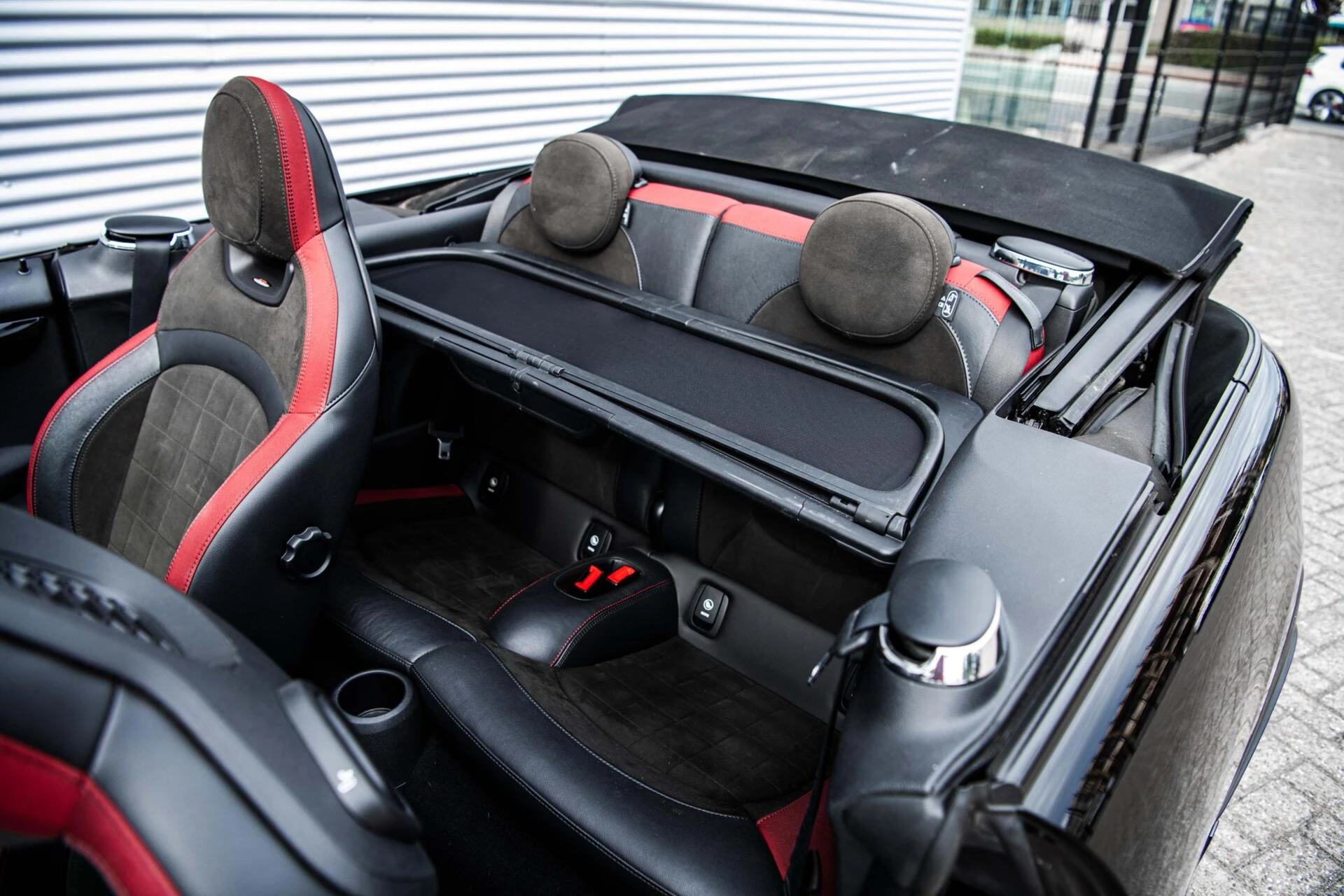 Hoofdafbeelding MINI Cooper Cabrio
