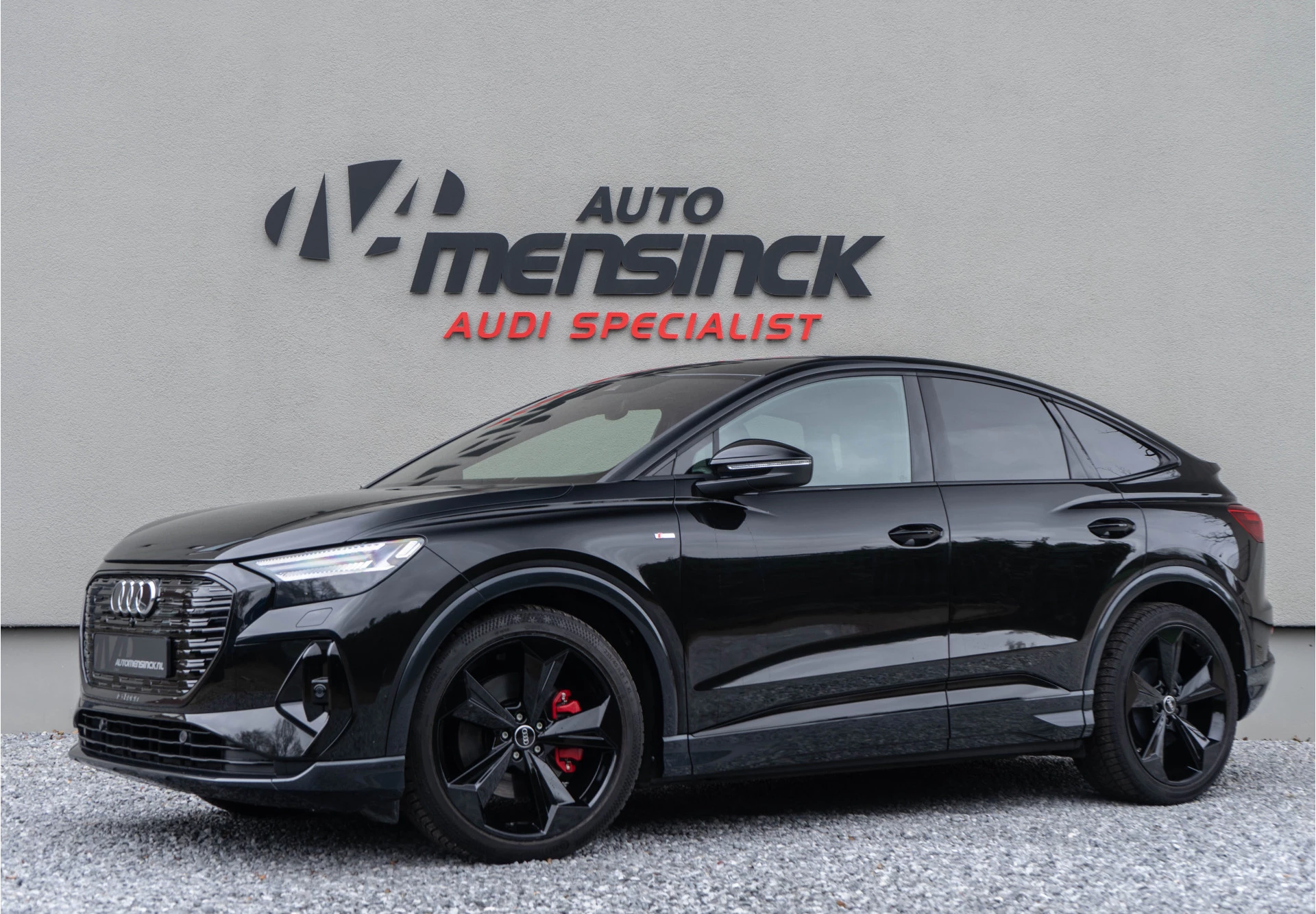 Hoofdafbeelding Audi Q4 e-tron