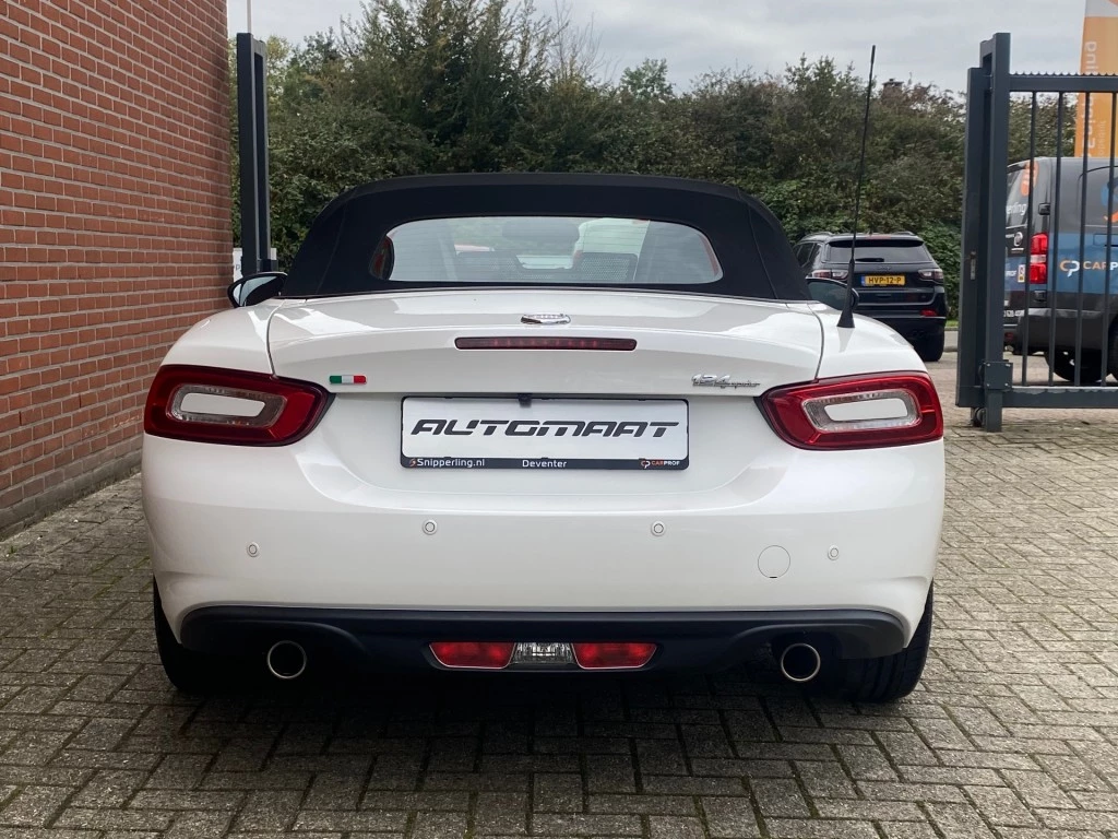 Hoofdafbeelding Fiat 124 Spider
