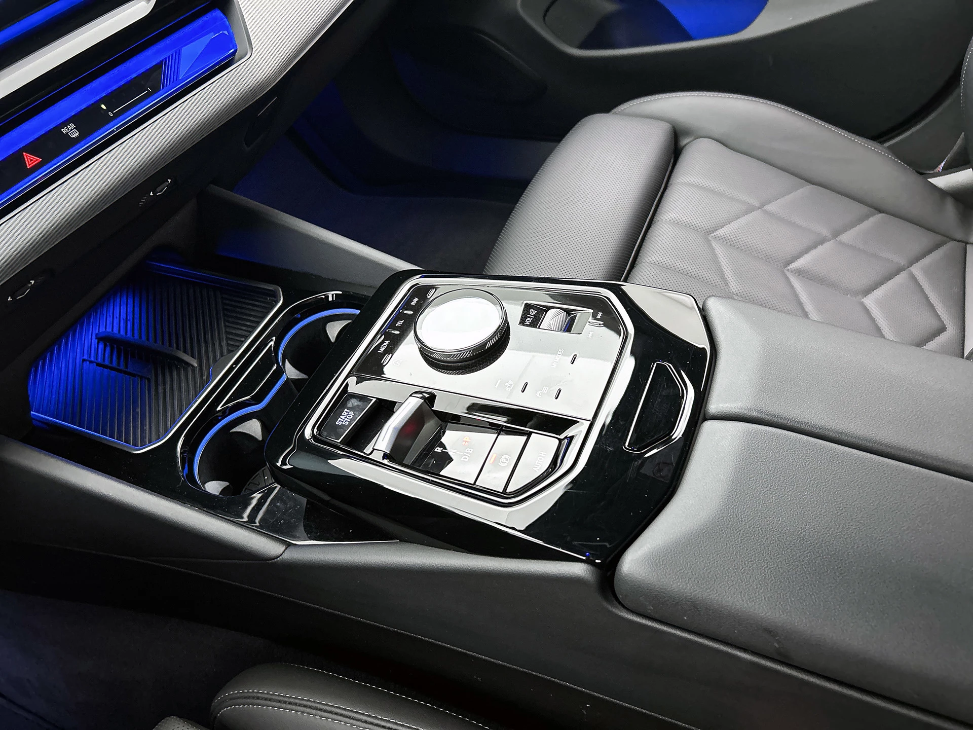 Hoofdafbeelding BMW i5