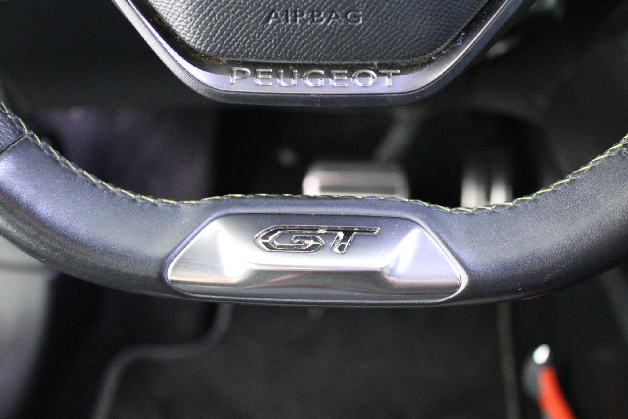 Hoofdafbeelding Peugeot e-208