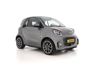 Smart Fortwo EQ Comfort PLUS 18 kWh [ 3-Fase ] Aut. *PANO | FULL-LED | FULL-LEATHER | NAVI-FULLMAP | CAMERA | BRABUS-WHEELS | AMBIENT-LIGHT | AIRCO | PDC | CRUISE | DAB | CARPLAY | COMFORT-SEATS | 16''ALU*