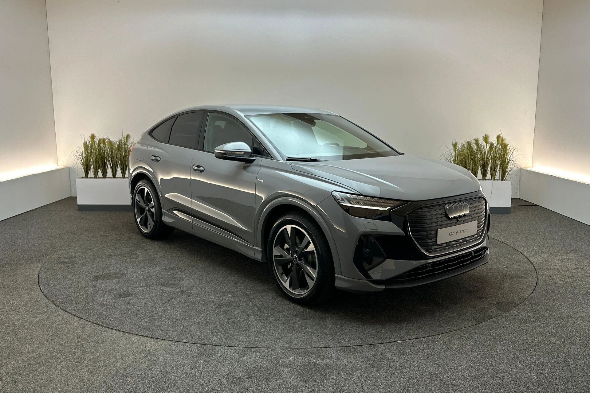 Hoofdafbeelding Audi Q4 e-tron