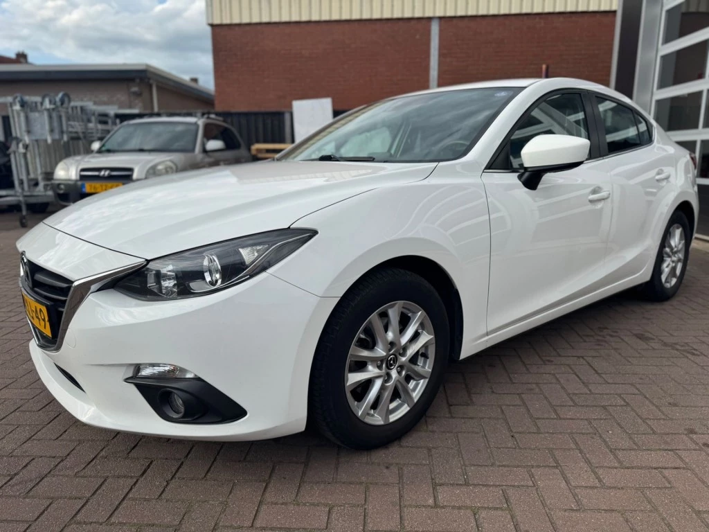Hoofdafbeelding Mazda 3