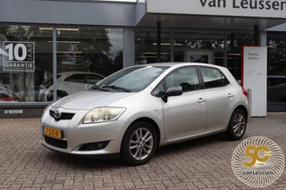 Toyota Auris 1.3 ASPIRATION TREKHAAK CAMERA AIRCO CENTRALE VERGRENDELING LM-VELGEN SENSOREN