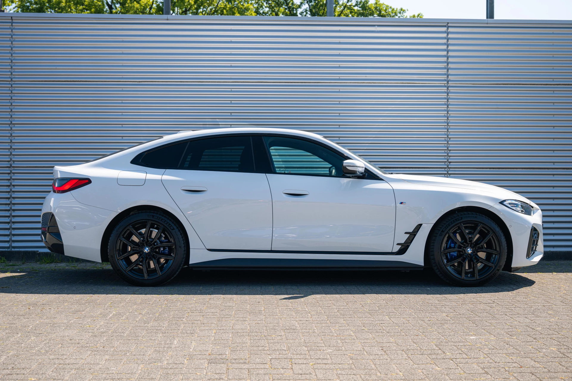 Hoofdafbeelding BMW i4