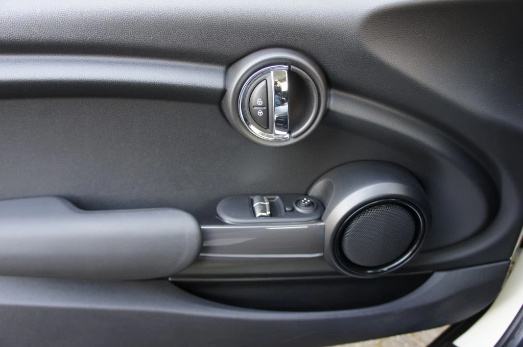 Hoofdafbeelding MINI One