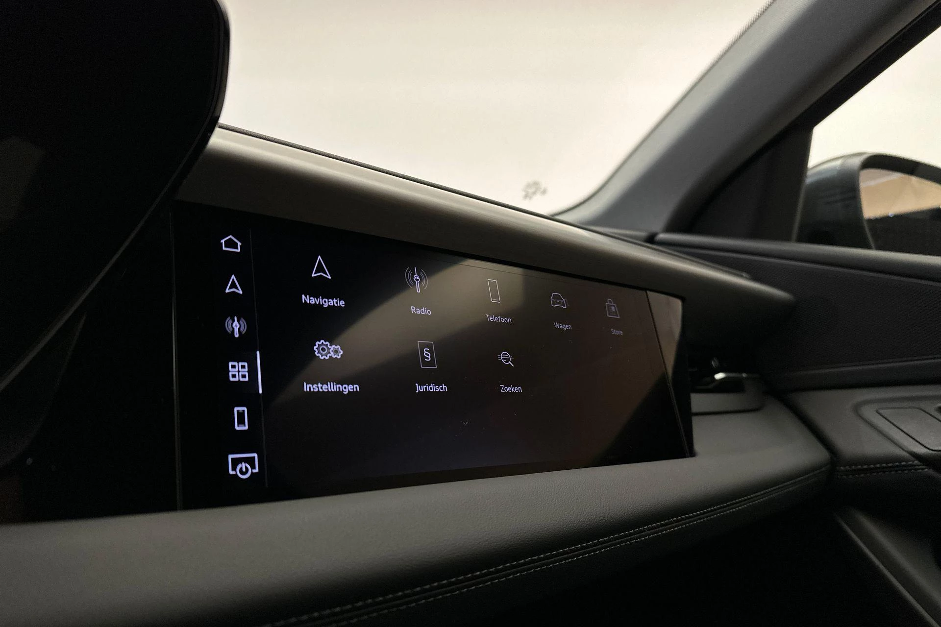 Hoofdafbeelding Audi Q6 e-tron