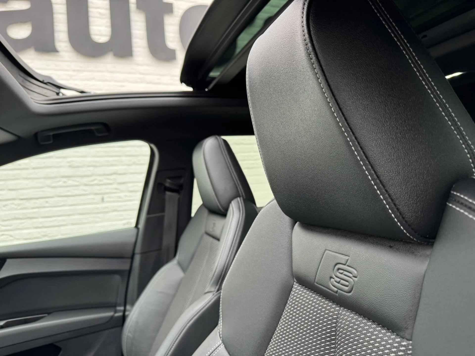 Hoofdafbeelding Audi Q4 e-tron