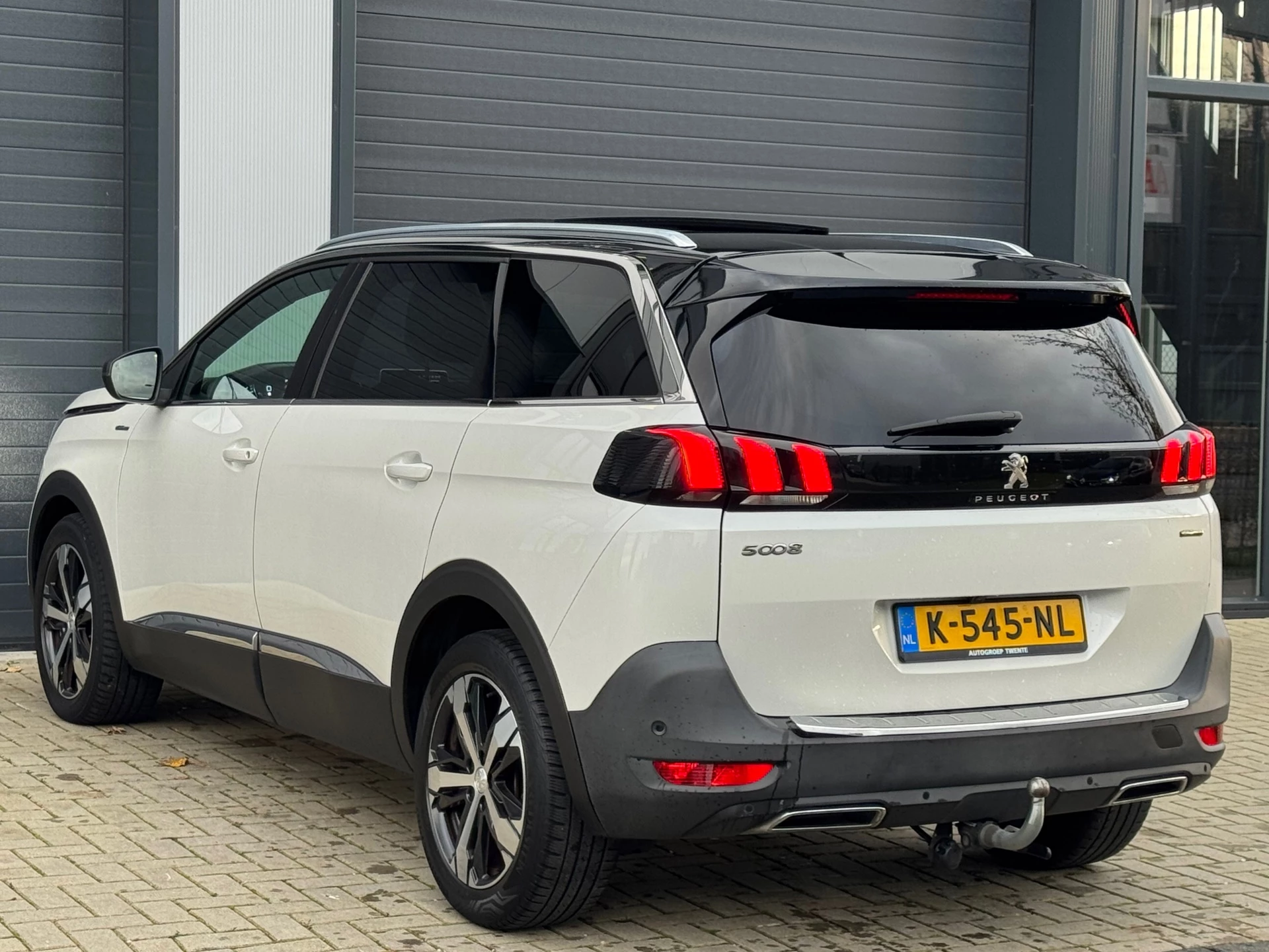 Hoofdafbeelding Peugeot 5008