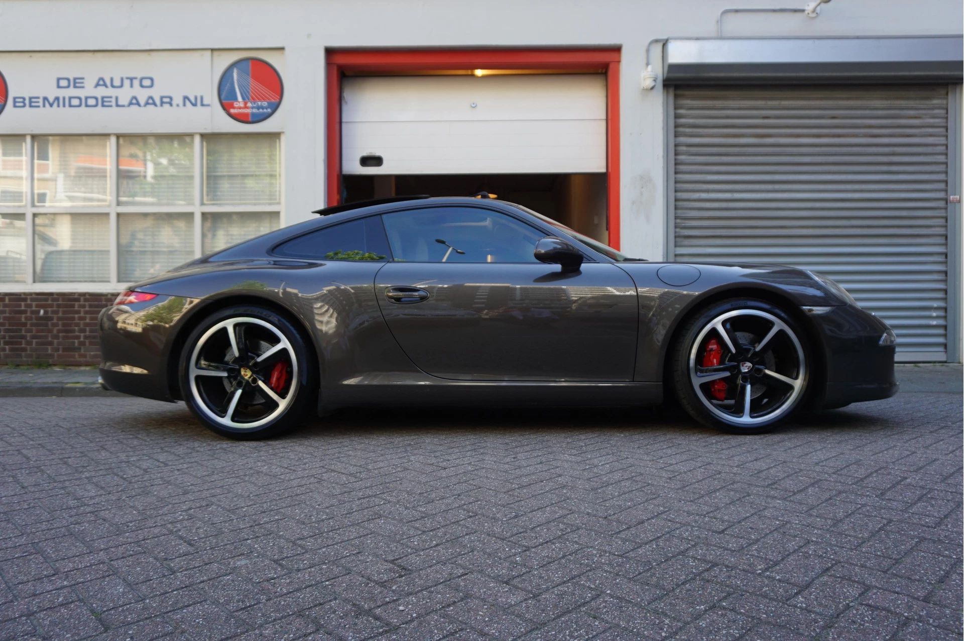 Hoofdafbeelding Porsche 911
