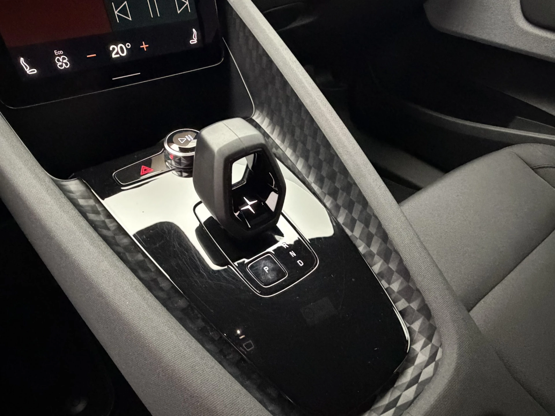 Hoofdafbeelding Polestar 2