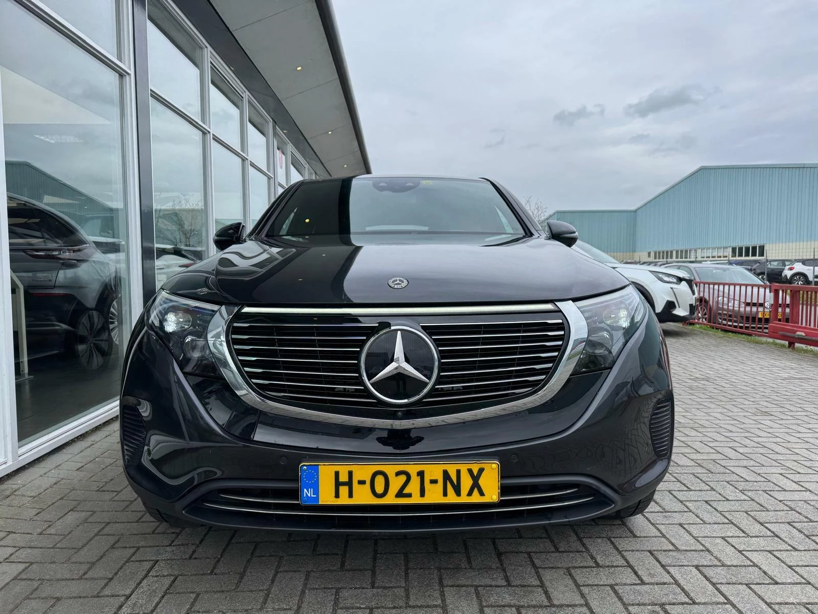 Hoofdafbeelding Mercedes-Benz EQC