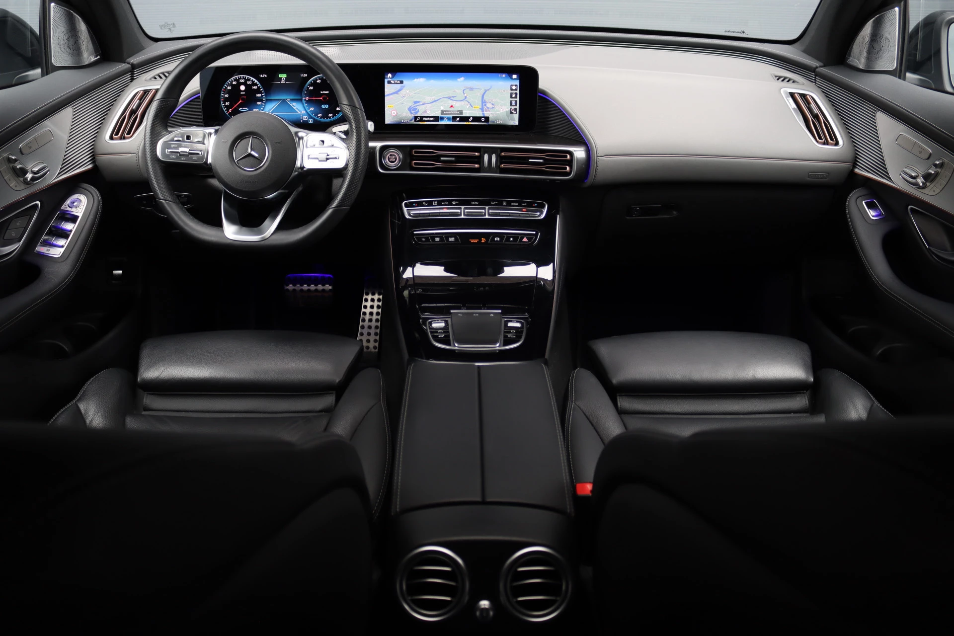 Hoofdafbeelding Mercedes-Benz EQC