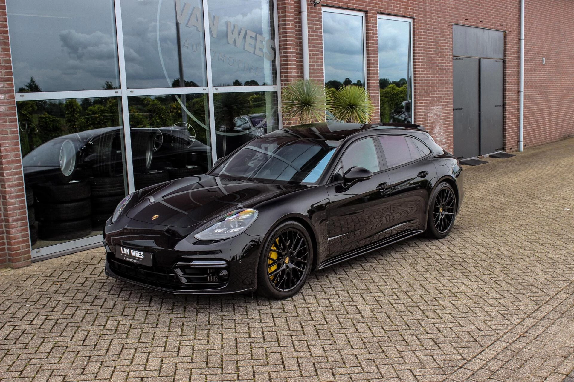 Hoofdafbeelding Porsche Panamera