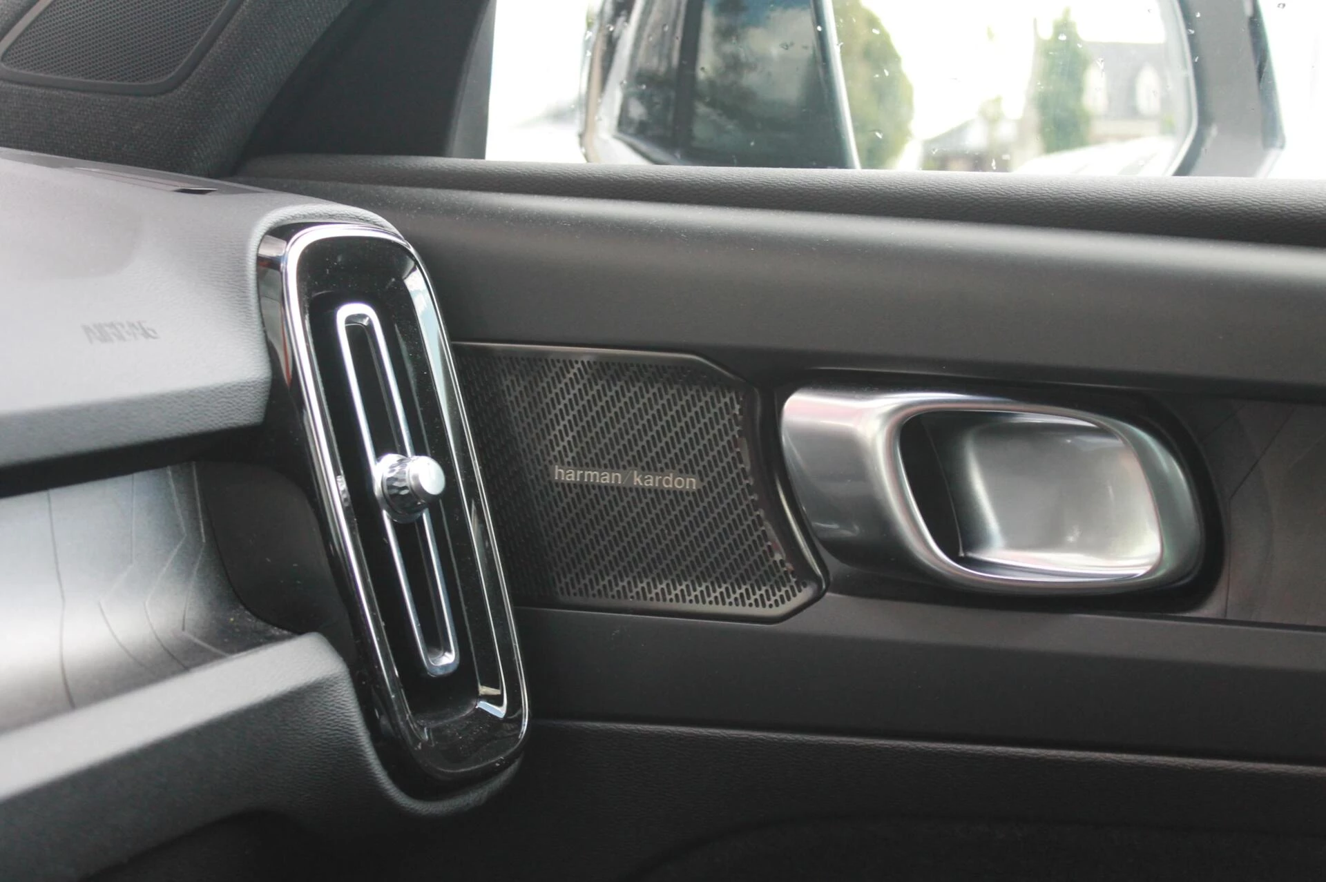 Hoofdafbeelding Volvo C40