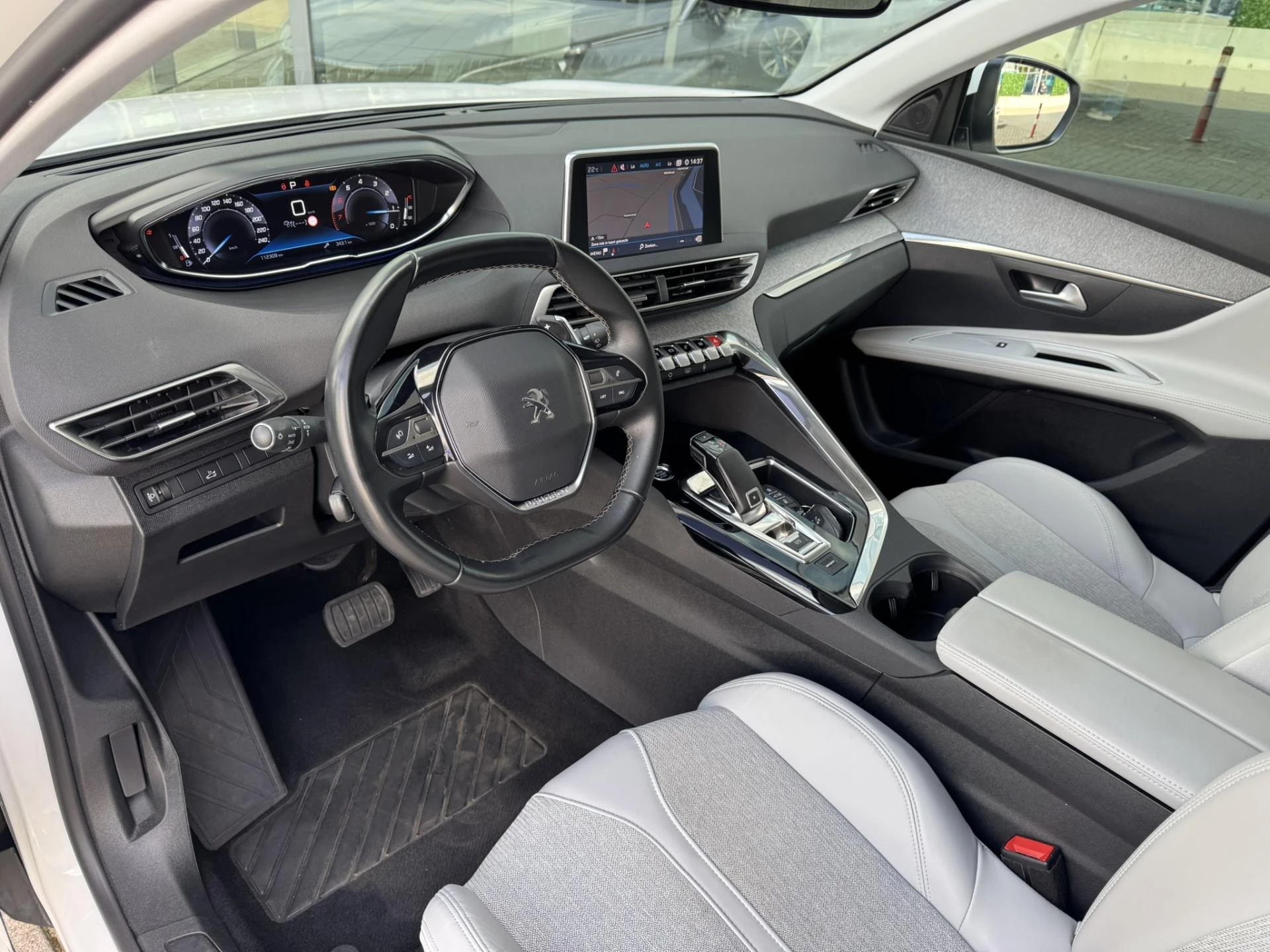 Hoofdafbeelding Peugeot 5008