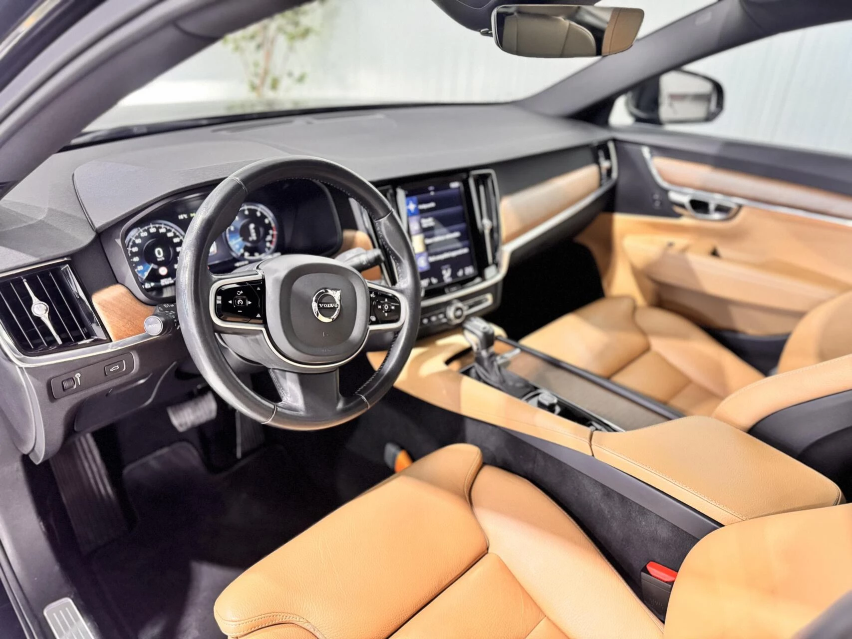 Hoofdafbeelding Volvo V90