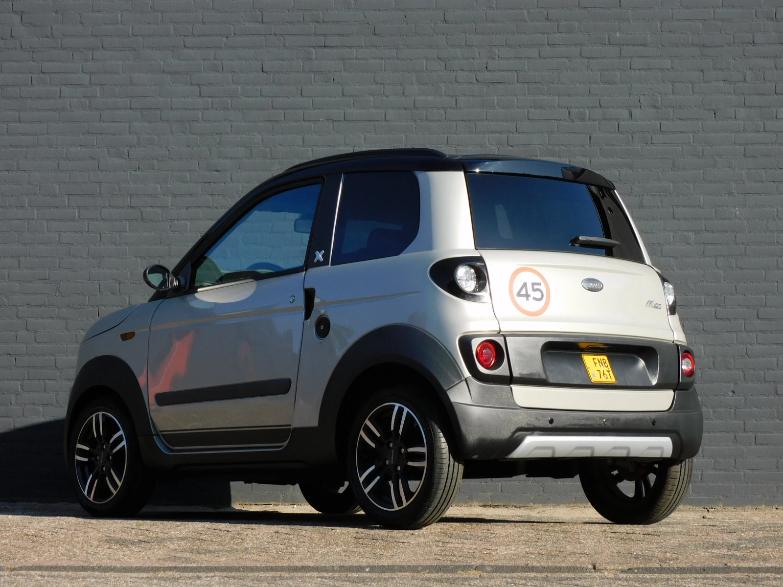 Hoofdafbeelding Microcar M.go