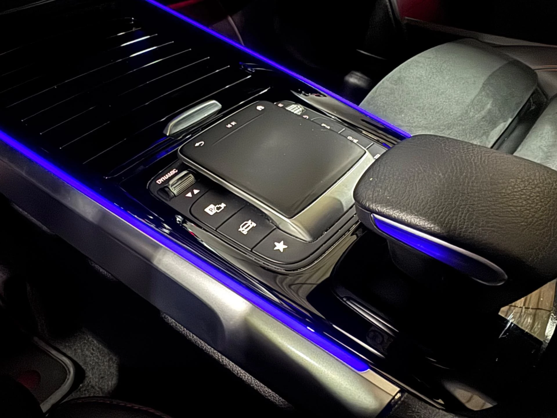 Hoofdafbeelding Mercedes-Benz EQB