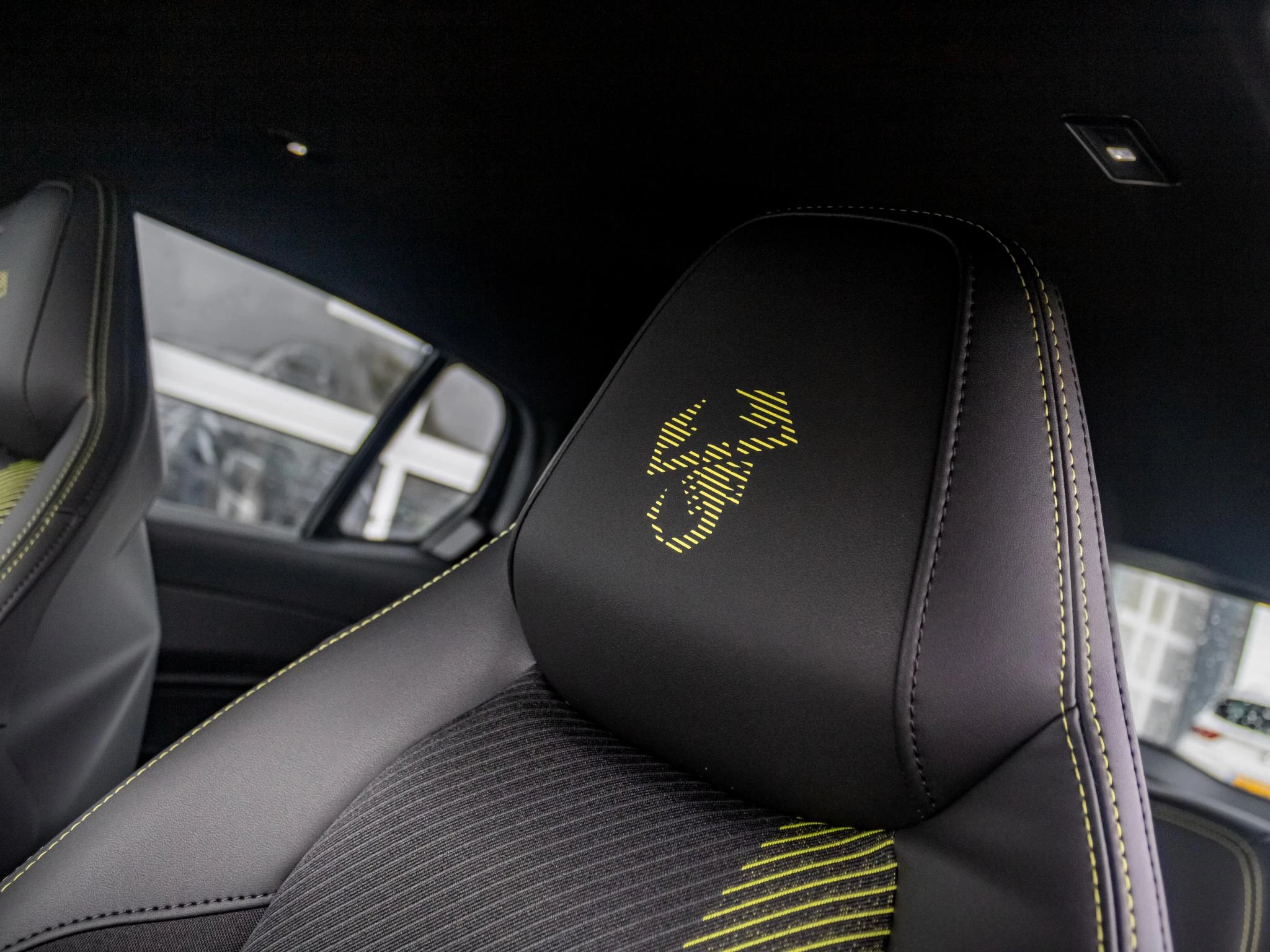 Hoofdafbeelding Abarth 600e