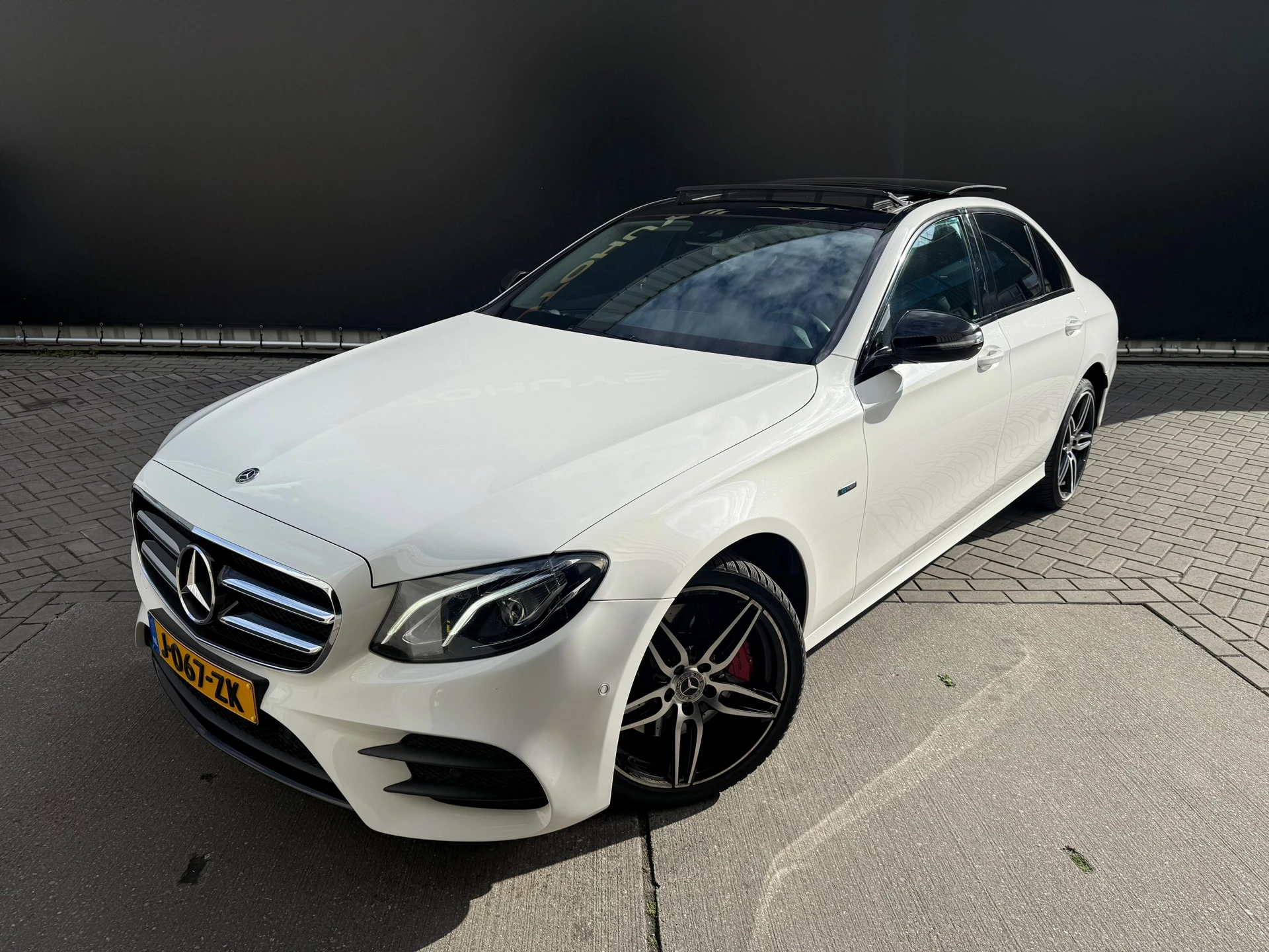 Hoofdafbeelding Mercedes-Benz E-Klasse