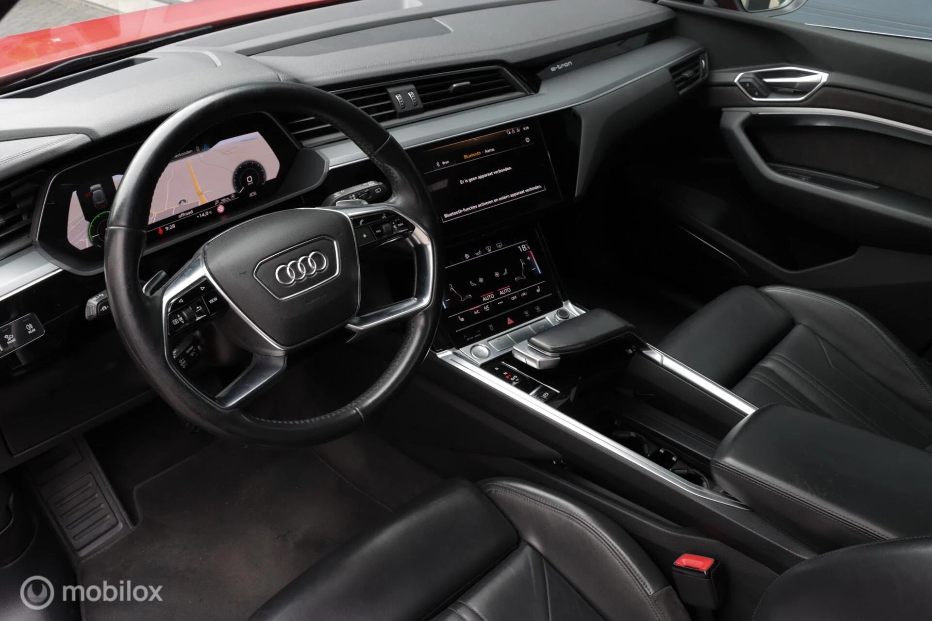 Hoofdafbeelding Audi e-tron