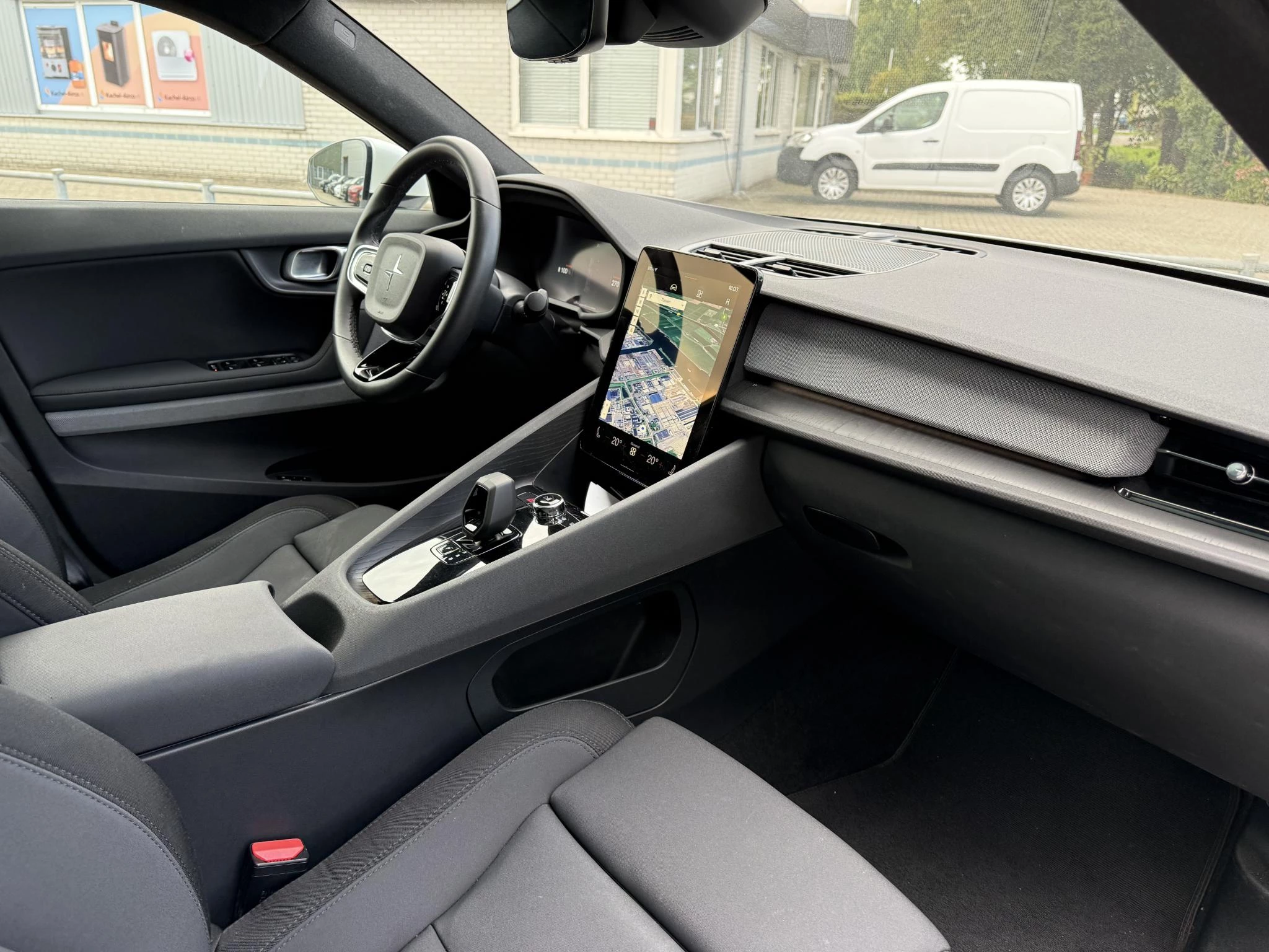 Hoofdafbeelding Polestar 2