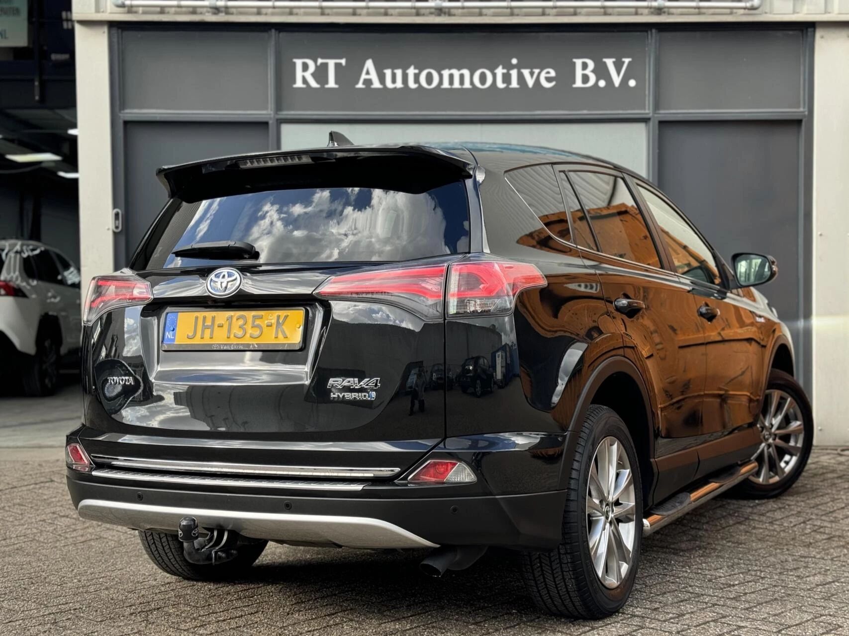 Hoofdafbeelding Toyota RAV4