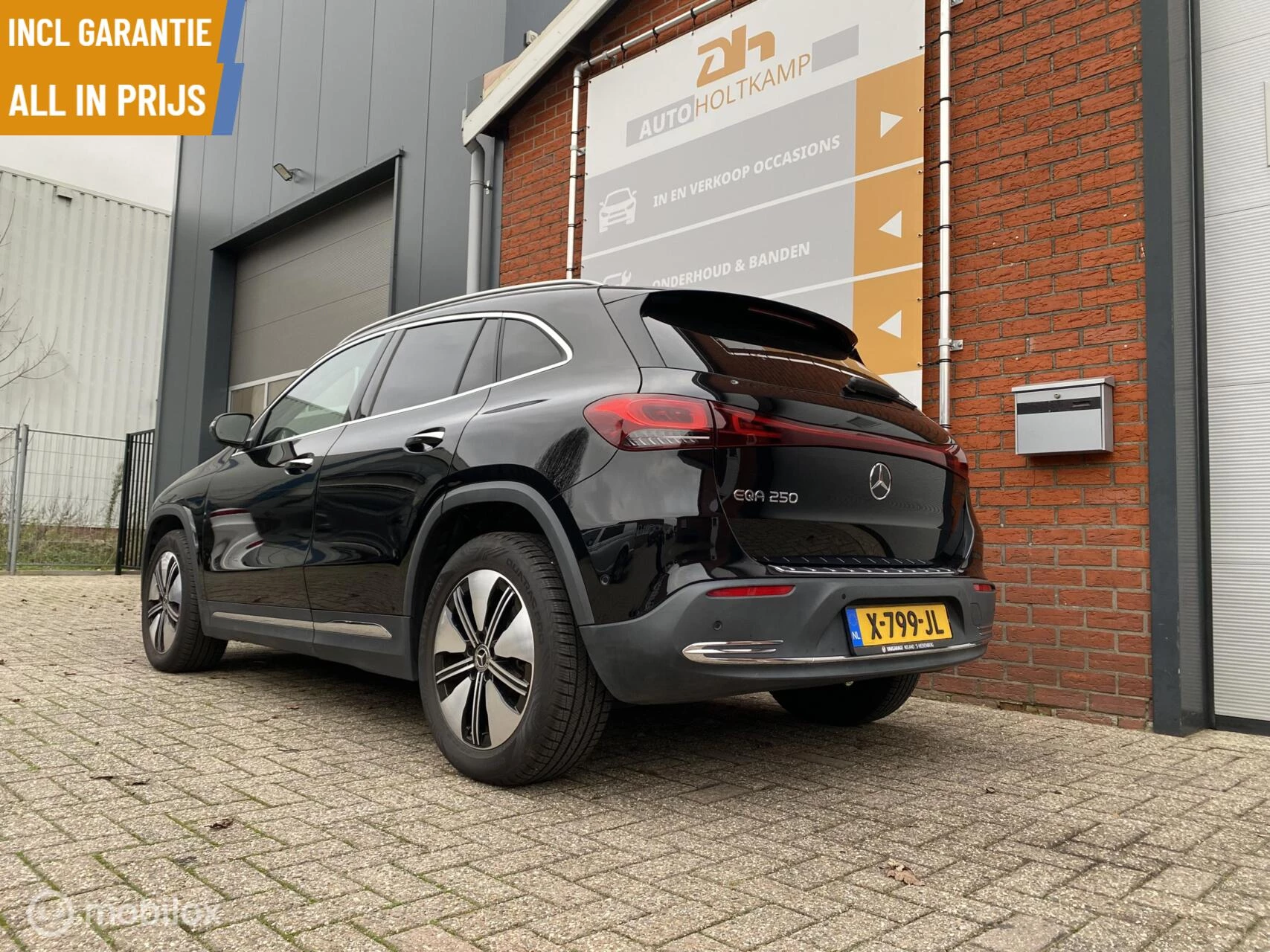 Hoofdafbeelding Mercedes-Benz EQA