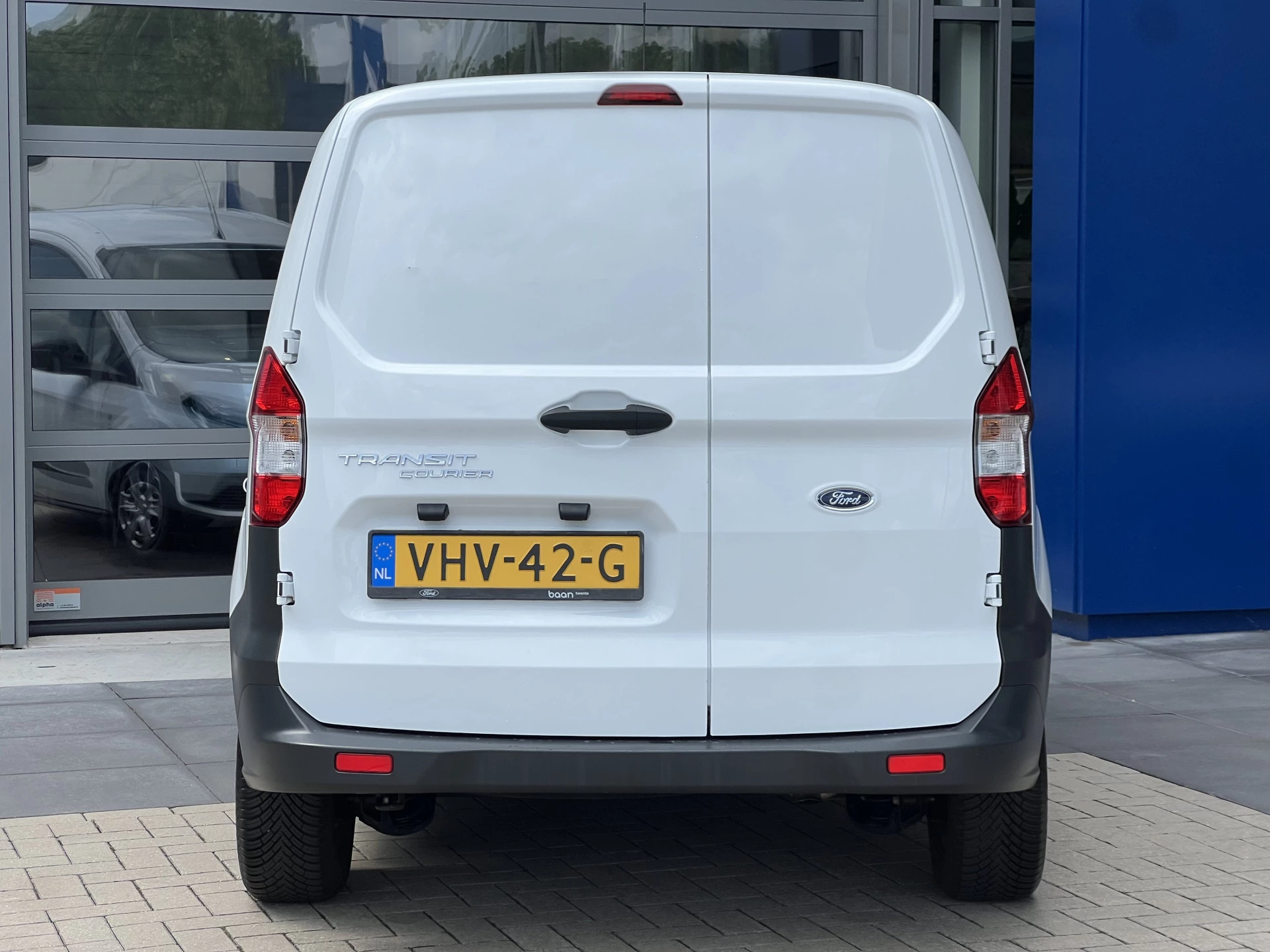Hoofdafbeelding Ford Transit Courier