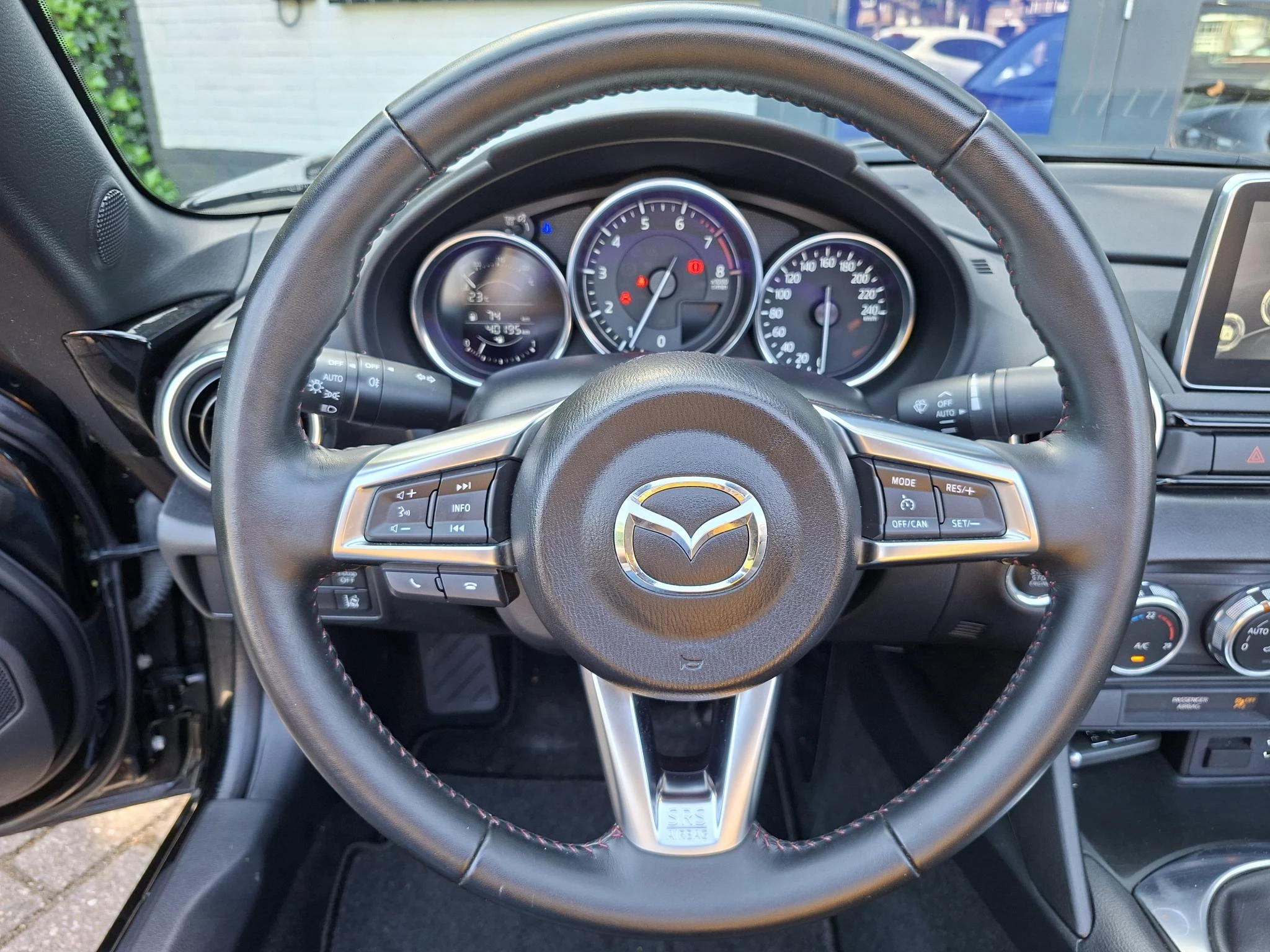 Hoofdafbeelding Mazda MX-5
